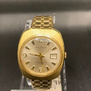 Vintage Men's 17 Jewel Waltham Date Calendar Gold Tone Bezel & Band